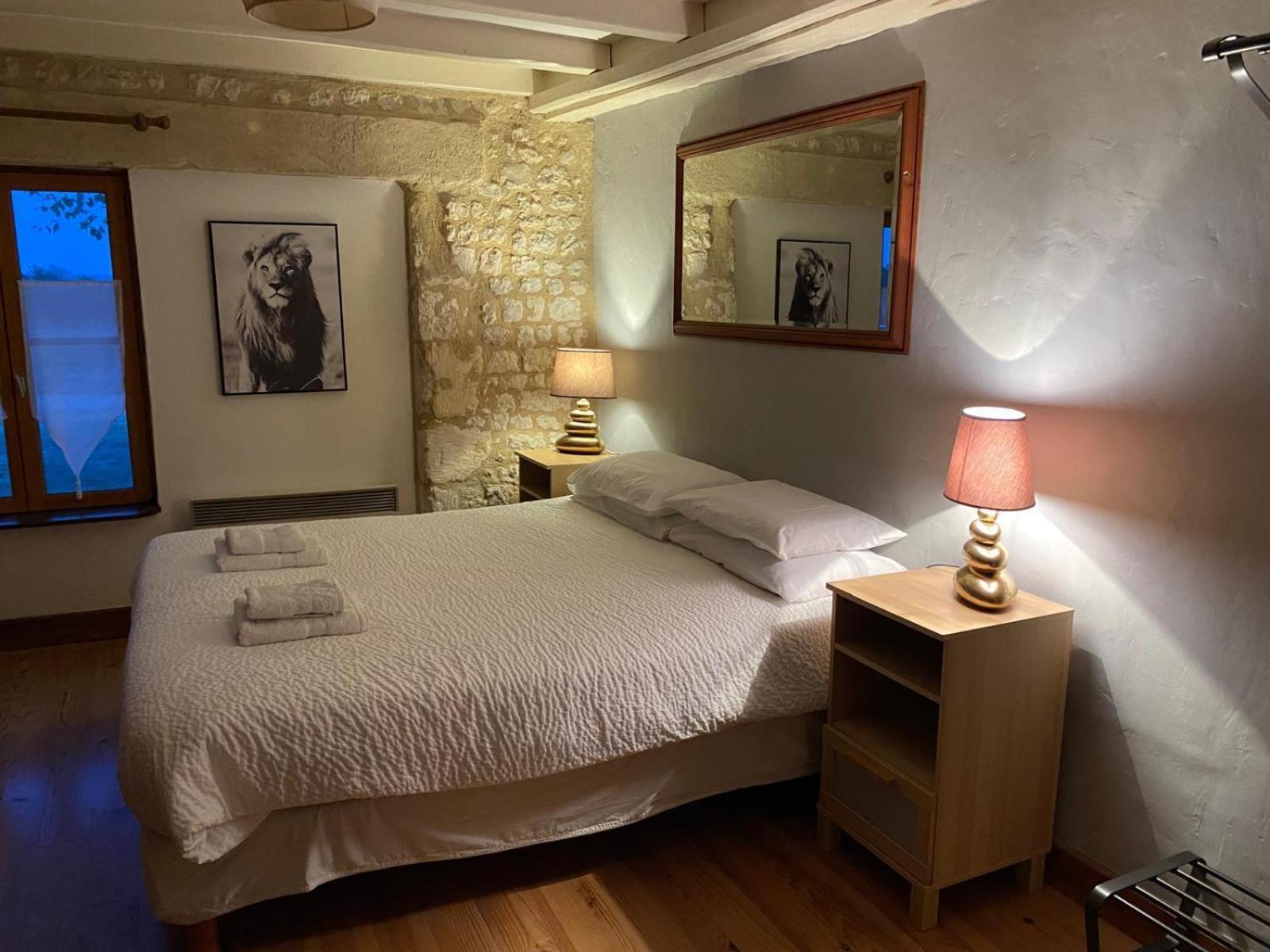 Vila Chez Sarrazin Brossac Exteriér fotografie